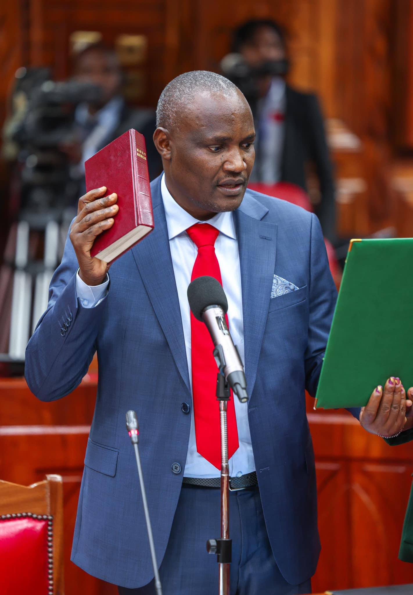 A recent local football tournament in Suna East became the stage for an important political message. John Mbadi, who is the Cabinet Secretary for the National Treasury, spoke to the crowd. His words have sparked discussion across the country. This event highlights how community gatherings in Kenya often serve as platforms for discussing national issues andODM party internal dynamics.
During his speech,John Mbadi political statement focused on defending his party’s current direction. He directly answered critics within and outside ODM who accuse the party leadership of becoming too close to President William Ruto’s administration. Mbadi argued that these accusations are not made in good faith. He suggested that the people making these claims have their own political agendas that are not necessarily better for the party’s future.
Mbadi’s key point reached back to the 2022 political alliances. He reminded everyone that ODM, under Raila Odinga, joined forces with then-President Uhuru Kenyatta in the Azimio coalition. The goal was to win the presidential election. Mbadi claimed that Uhuru Kenyatta assured them they would form the government, but they lost to William Ruto’s Kenya Kwanza alliance. His strong words, “Uhuru lied to us,” show a deep sense of betrayal from that period. He declared that the party will not allow a similar situation to happen again.
To understand this, we need some background. John Mbadi is a longtime ODM stalwart and former Minority Leader in the National Assembly. His dual role as party chairman and a cabinet secretary in President Ruto’s government is unique and has been controversial. The 2022 election saw President Kenyatta publicly support Raila Odinga against his own deputy, William Ruto, leading to the powerful Azimio coalition. After Ruto’s victory, political realignments began, with ODM now engaging with the government on some issues.
So, what does Mbadi’s statement really mean? First, it is a defiant defense against claims that ODM has been “sold” to President Ruto. By saying their accusers want to “sell the party to Uhuru,” he turns the criticism back on them. He implies that returning to an old alliance with Uhuru Kenyatta would be the real betrayal. Second, it signals that ODM’s leadership is cautious about any future pacts and values its independence. The statement draws a clear line in the sand against those hoping for a return to the Azimio structure of 2022.
For Kenyan politics, this public airing of internal conflict shows the ongoing tension within the opposition. The ODM party is navigating a difficult path between cooperating with the government and maintaining its role as a check on power. Mbadi’s speech tries to frame this delicate balancing act as a matter of learning from past mistakes. It suggests the party leadership prefers a defined, perhaps transactional relationship with the current administration over what they see as the empty promises of a former ally.
In simple terms, John Mbadi used a football event to send a strong political message. He told critics that ODM will not be pushed back into an old political partnership that they believe failed them. His words highlight the complex shifts and deep-seated mistrust that characterize Kenyan politics. As the political landscape continues to evolve, such statements help define where parties and leaders stand in the ever-changing game of alliances and rivalries.